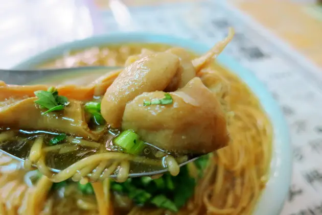 【頭城美食】滷肉大腸麵線。一品碗粿豆花