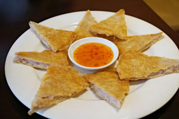 【泰泰坊泰式廚房】偏台味但不難吃