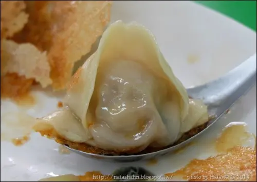 【享食】台中 小六鍋貼 ♠ 鍋貼界的湯包來著！！