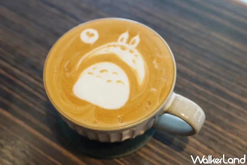 高評價台中烏日咖啡廳！FiMi後山小廚房 藍帶甜點師打造精緻甜點，芋泥香草千層必點。