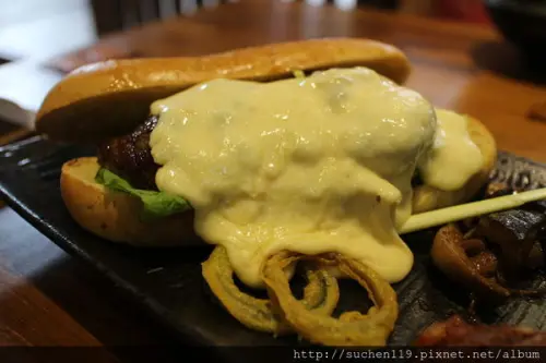 台中美食|Butter巴特3店brunch&cafe截然不同的禪風裝潢給人超舒服的空間感