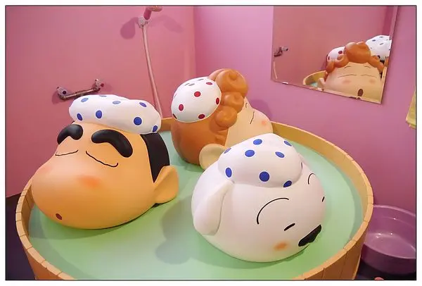 【台北市信義區】展覽．松山文創園區．第四五倉庫．快來和小新一起變身動感超人發射動感光波吧!!☆蠟筆小新特展-春日部大冒險★