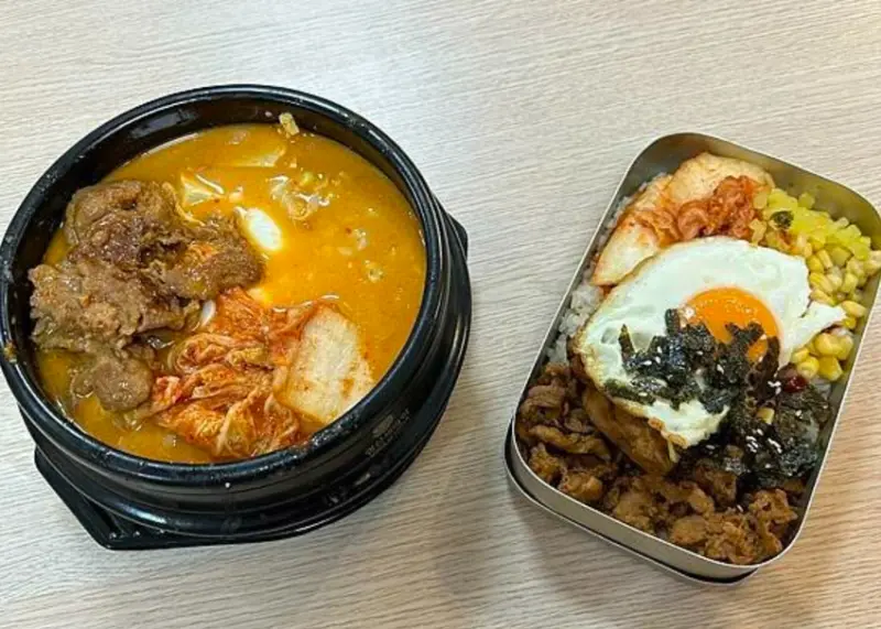 韓食控必吃！台南虎東후둥百元韓式料理，泡菜湯鍋和手搖便當太划算！