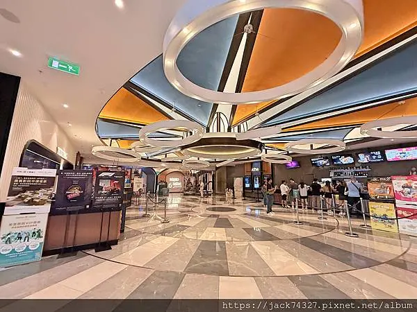 {澳門住宿}澳門葡京人LINE FRIENDS　L'OCCI