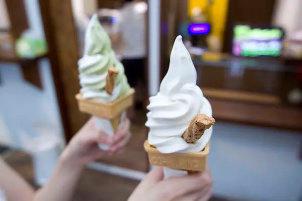 衝著這名字也要去一次! 霸氣的白鬍子，哦不，是醉醺醺的白鬍子霜淇淋