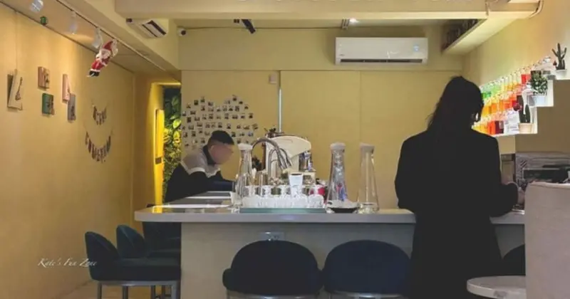 台北不限時咖啡廳！CACTUS Bar忠孝復興早午餐，夜晚變身藝文餐酒館。