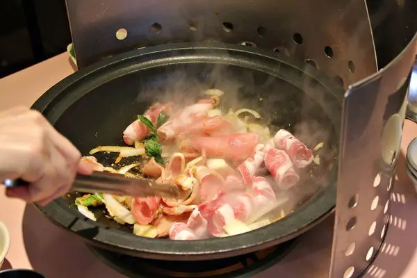 【三好美平價自助火鍋】細節待加強