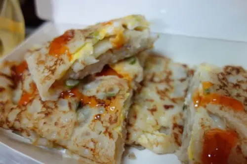 阿公阿婆蛋餅~吃早餐啦..自製-便宜又好吃的Q嫩蛋餅