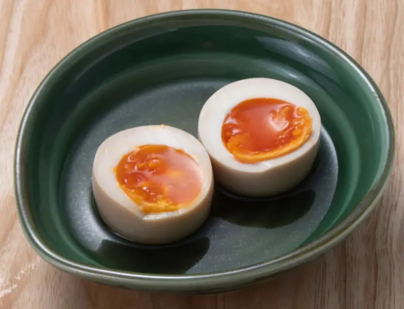 東京中目黑站5分鐘關東煮名店「金魚與風鈴」，提供半包廂設計和自選配料玩法，愛吃美食的你必朝聖。