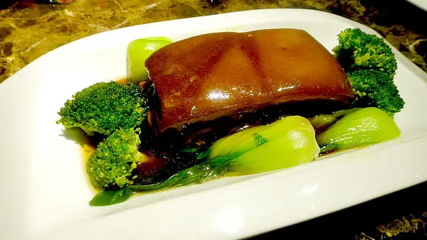 【台北東區】超美味限預定或有緣人的東坡肉!川譜不辣川菜新上市 !