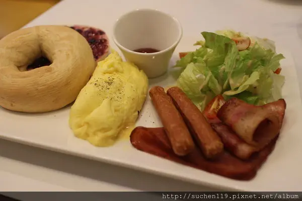 【台中。北區】收假前跟老媽一起來Sunny Bagel 太陽貝果享用幸福早午餐