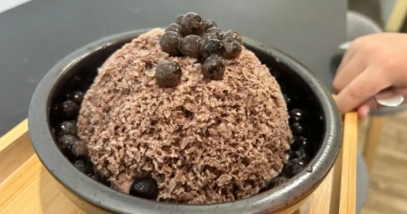 新店冰店推薦！Chaup轉角冰新店店，可愛好吃半圓形刨冰，CP值高。