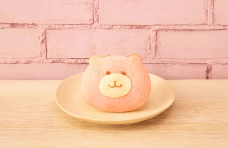 吉伊卡哇東京原宿烘焙坊週年慶，吉伊卡哇討伐棒、獎勵袋等變身造型麵包，數款一週年限定麵包鐵粉必吃。