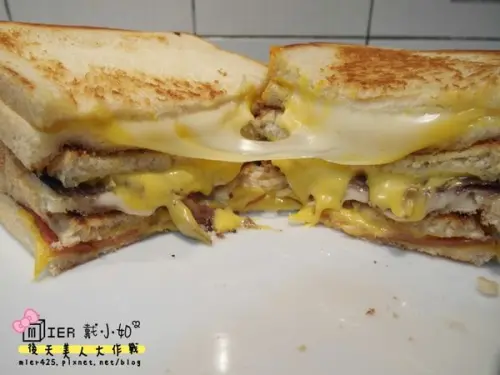 【團購美食】下午茶？宵夜？熱樂煎爆漿乳酪三明治 手殘也能吃好料 