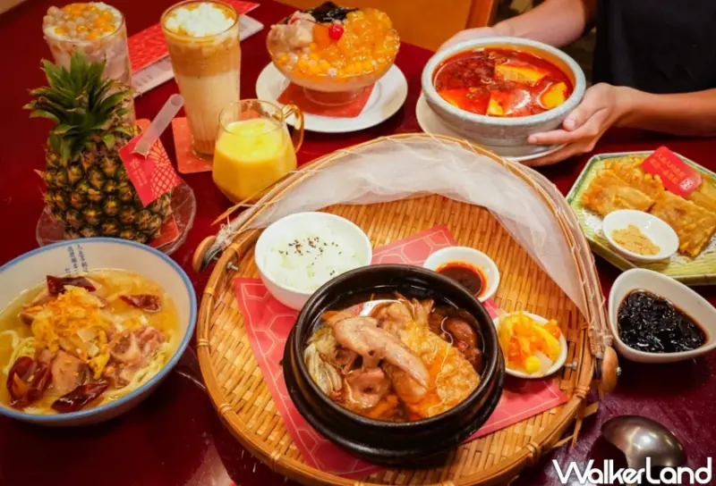 台中人氣茶館推薦！有春茶館復古風格吸睛，招牌麻油雞與青花椒牛麵必吃。