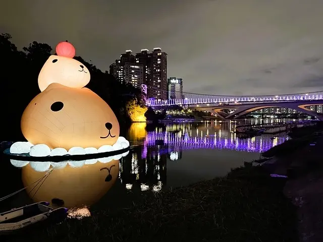 2025碧潭地景裝置展｜呆在碧潭の水豚君，活動日期：2025