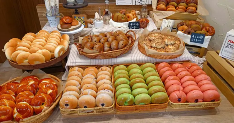 台中最美貝果專賣店！Bagel & Bagels貝與果口味超過30種，開心果貝果先搶。