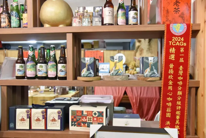 嘉義梅山一日遊行程推薦｜金牌農村太平社區 太平雲梯 太平老街