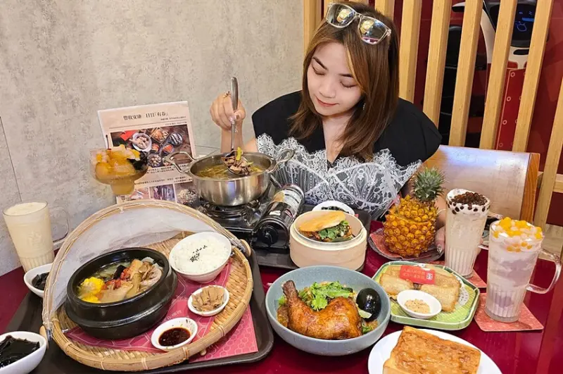 有春茶館2025全新改裝登場｜新菜單必吃經典麻油雞、蜜糖粳粽冰，復古茶館新美拍聖地！！