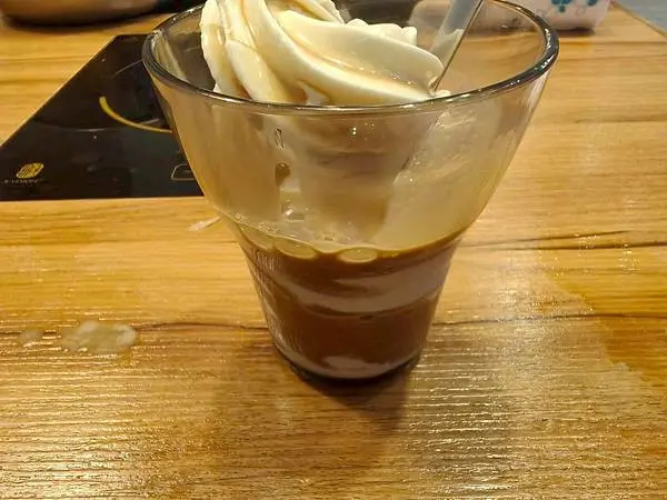 “三重國小捷運站鍋物美食推薦-海牧鍋物”吃飽喝足的海鮮漁夫鍋