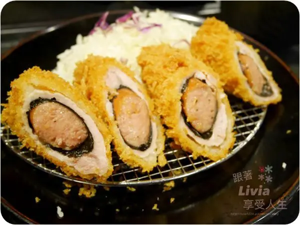 美食。餐廳│ 台北中山區 松江南京捷運站 福勝亭 TONKATSU 日式豬排專賣 新上市 德式香腸豬排捲  ❤跟著Livia享受人生❤