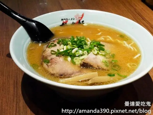 【台南食記】東區 北海道旭川梅光軒拉麵(南紡夢時代) ● 紅色米其林指南推薦店家！❤❤