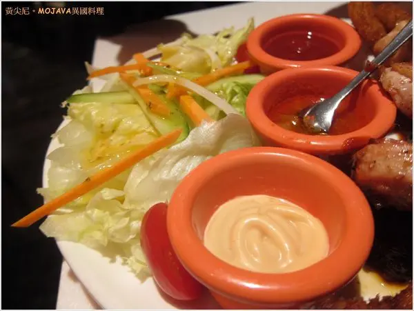 高雄苓雅區=<食>MOJAVA異國料理~服務好,超適合大家來聚會吃飯=