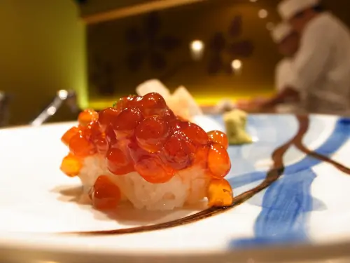 GRD日誌---02102011 匠樂割烹壽司：爆漿似的漬筋子握