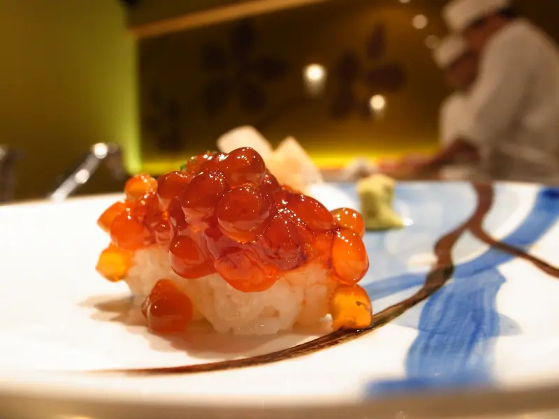 GRD日誌---02102011 匠樂割烹壽司：爆漿似的漬筋子握