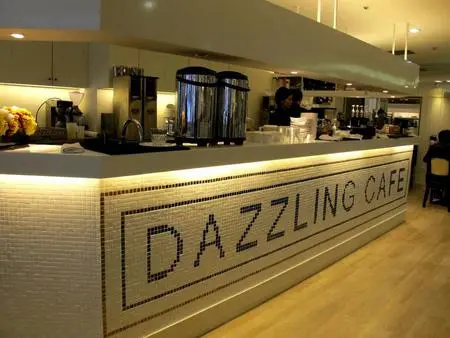女孩都變公主了 ✈超人氣Dazzling Cafe(Sunshine三店)