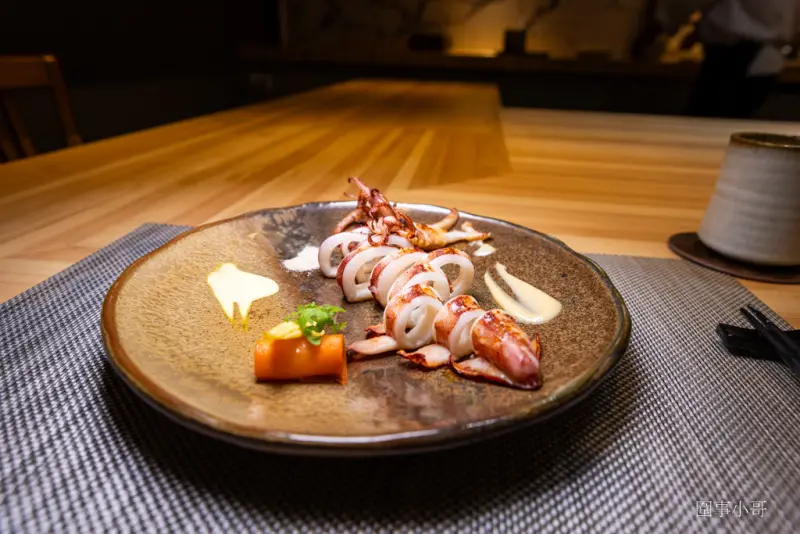 桃園大園青埔美食推薦-海童鐵板料亭，嚴選的食材遇上身懷絕技的主廚，一道道美味的鐵板料理讓人心滿意足。 @圍事小哥的幸福相框