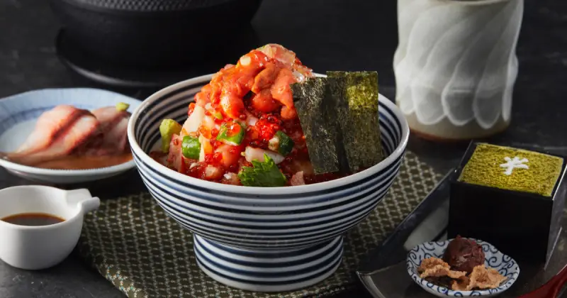 普發萬元放大術！金子半之助 辻半海鮮丼感謝祭，送5折券、儲值再送千元。