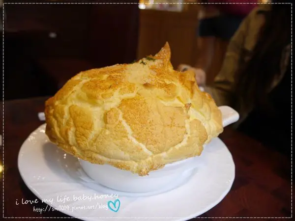 【東區美食】Mees Cafe(捷運國父紀念館站)。來自日本涉谷 像雲一般 超澎鬆軟綿綿的舒芙蕾歐姆蛋
