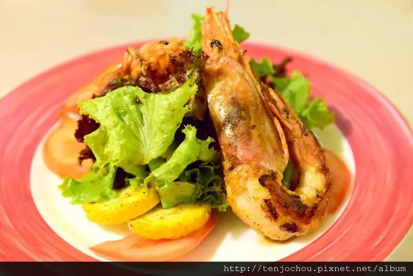 花花，甲飽沒【台北食記】齊膳天下 令人驚艷的私廚無菜單料理 捷運科技大樓站美食推薦