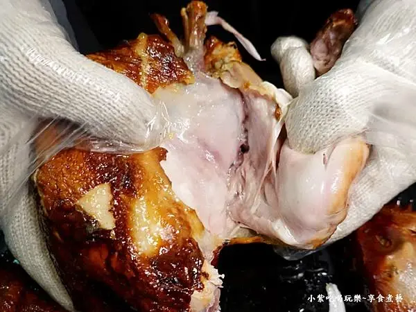 烤雞肉質揪C-雞老闆桶仔雞萬隆店.jpg