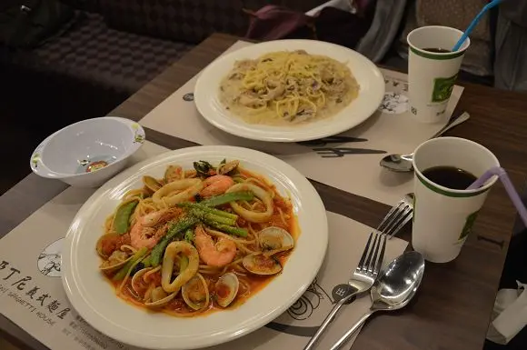 平價也有好味道~台中西區「亞丁尼義式麵屋」