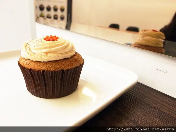 GRD3日誌---07052014 Twelve Cupcakes 杯子蛋糕專門店：簡單大方而耐吃