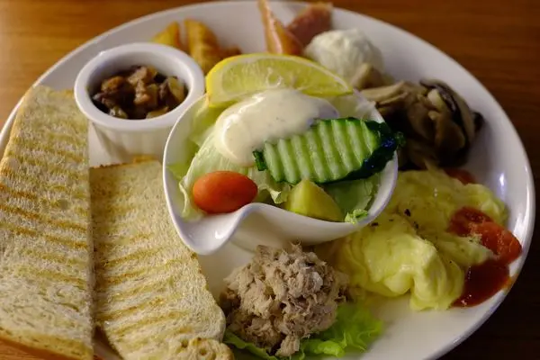 彰化 豆子咖啡 - 彰化下午茶好去處，有早午餐及漢堡咖啡等餐點 -