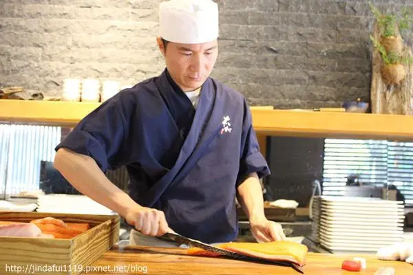 <邀稿>【台中。食】本壽司　// C/P值很高的無菜單日本料理