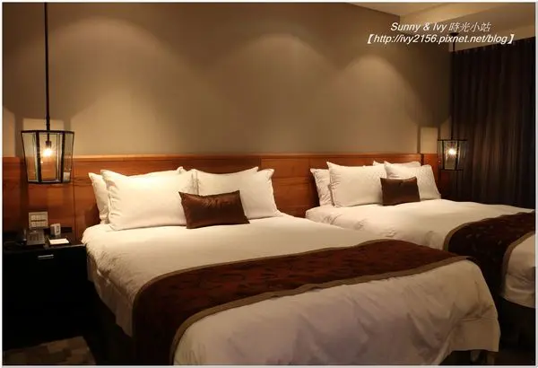 【台北信義住宿】太平洋商旅 Pacific Business Hotel。窗外就是101美景，步行５分鐘就可達臨江通化夜市