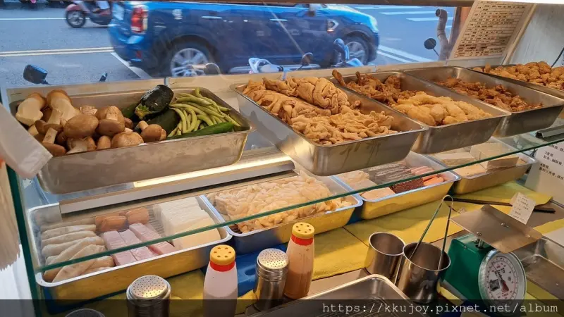 蘋果雞香雞排鹽酥雞|新豐門市|辛香料添加蒜頭、洋蔥、九層塔 