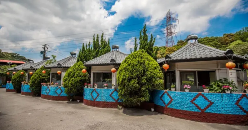 不用去陽明山！龜山虎頭山土雞城必吃隱藏版美食。