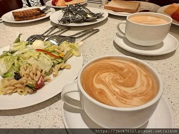 {澳門住宿}澳門超高CP值住宿：澳門葡京人早餐篇「安琪兒咖啡