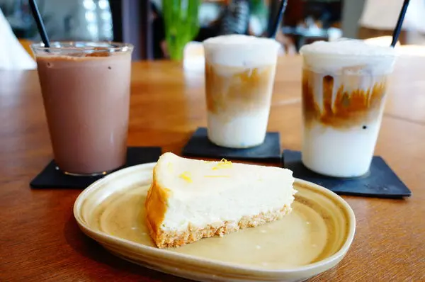 │食記│台北捷運六張犁/苔毛咖啡館 Taimo Cafe│享受午後時光X巷弄老房子安靜的咖啡館