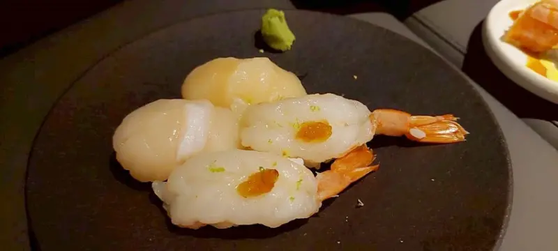 美食｜高雄美食推薦「這間串燒」，最Chill吃到飽 KTV，