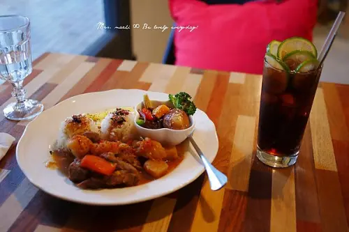 【 食記｜台中 】八日八。西式早午餐＆中式餐點的絕佳組合