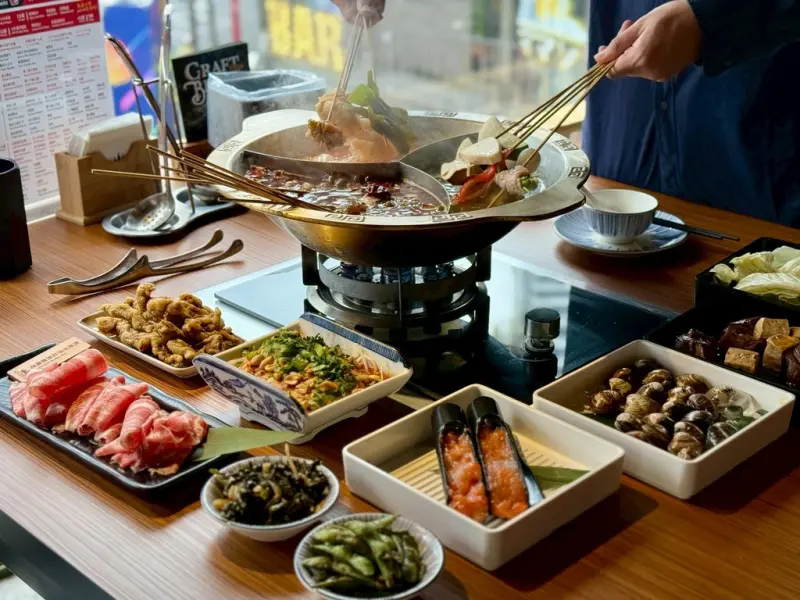 【西門美食推薦】ABV 串串啤酒館：不止重慶麻辣串串鍋可選三種湯頭的三味鍋跟超特別的啤酒雪花冰︱台北聚餐推薦