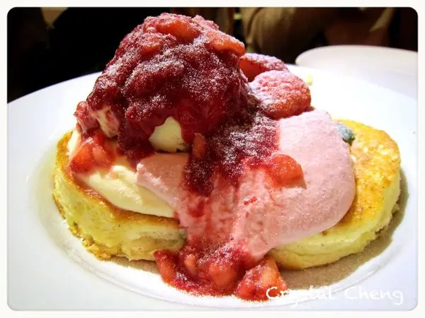 【台北好食推薦】Jamling Cafe 二訪 草莓季節鬆餅 小山般的沖繩塔可鬆餅好吃推薦！！