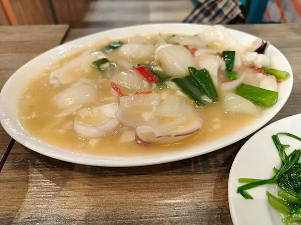 台北延三夜市正宗台式經典美食小吃推薦-東時鮮蚵-香氣爆棚用料