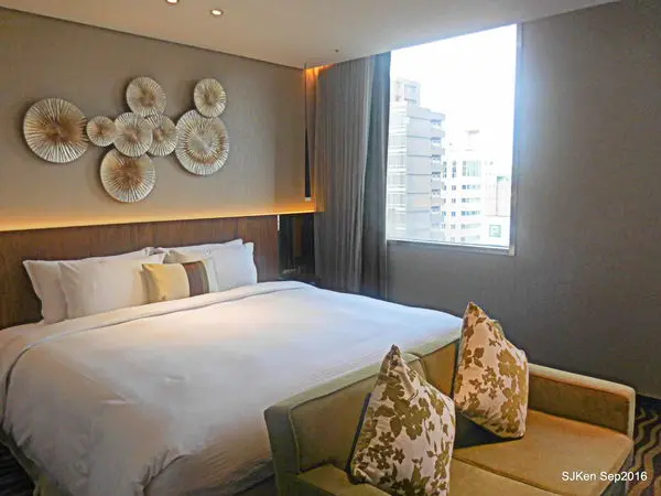 (台北中山住宿 / 商務旅館 / 松江南京站)「洛碁大飯店建北館」(3-2)住房篇 --- 寬敞舒適，多功能設施先進方便，景緻怡人!